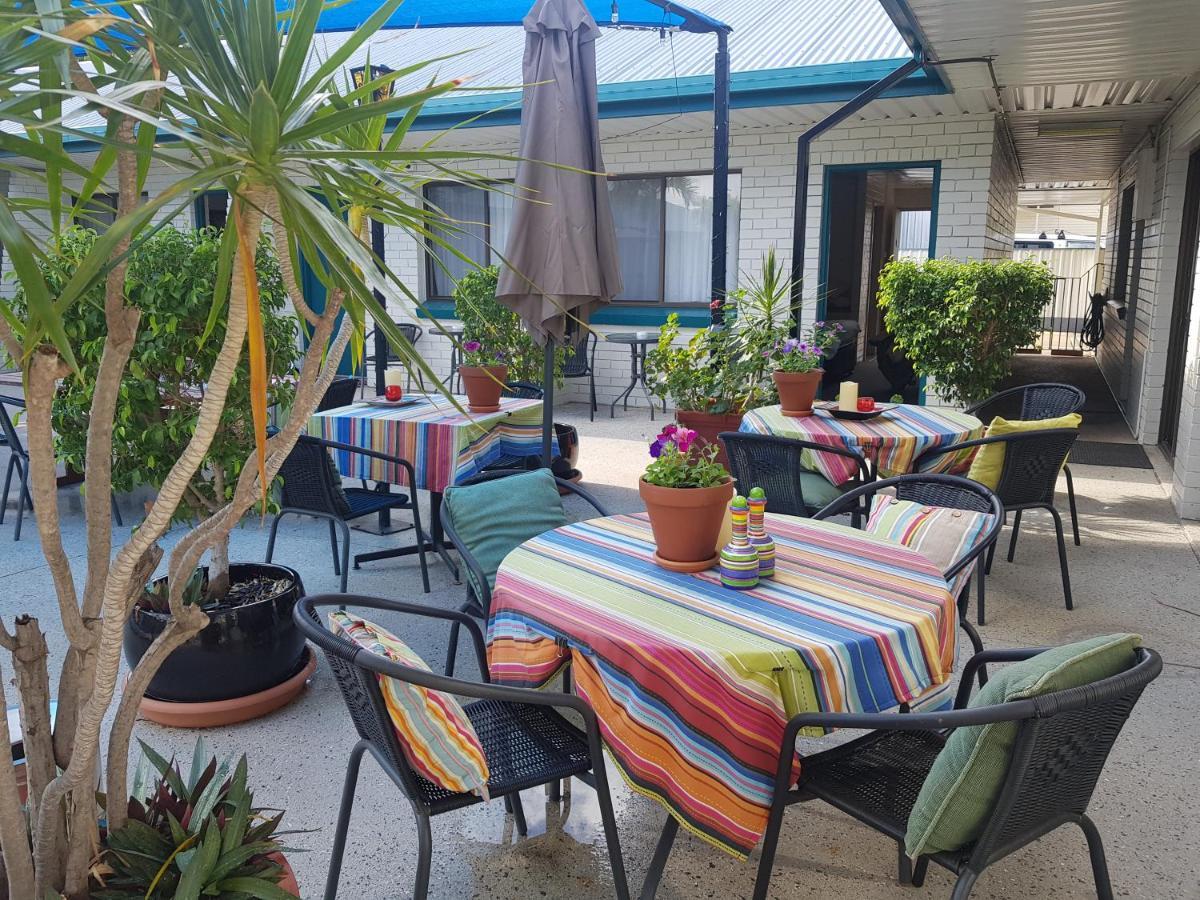 Peppercorn Motel Clermont Экстерьер фото