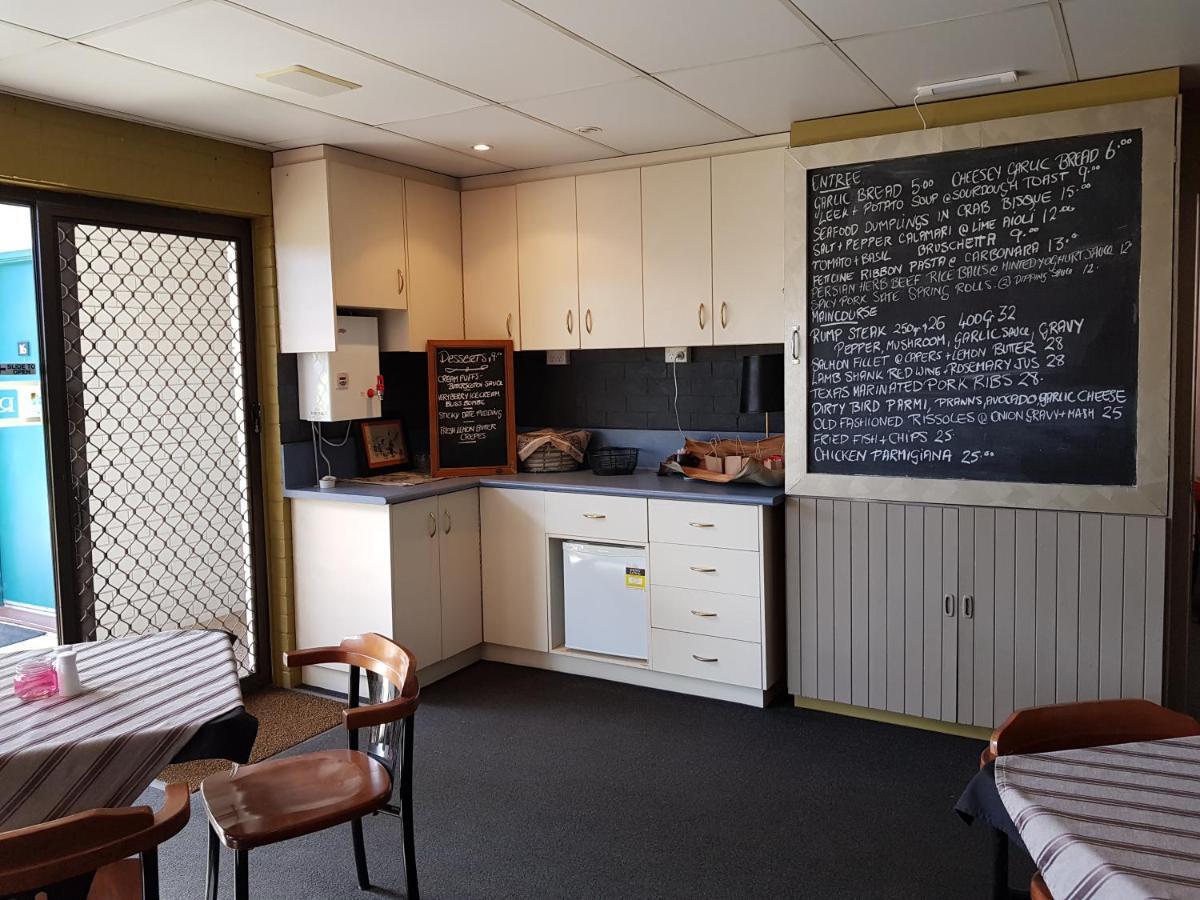 Peppercorn Motel Clermont Экстерьер фото